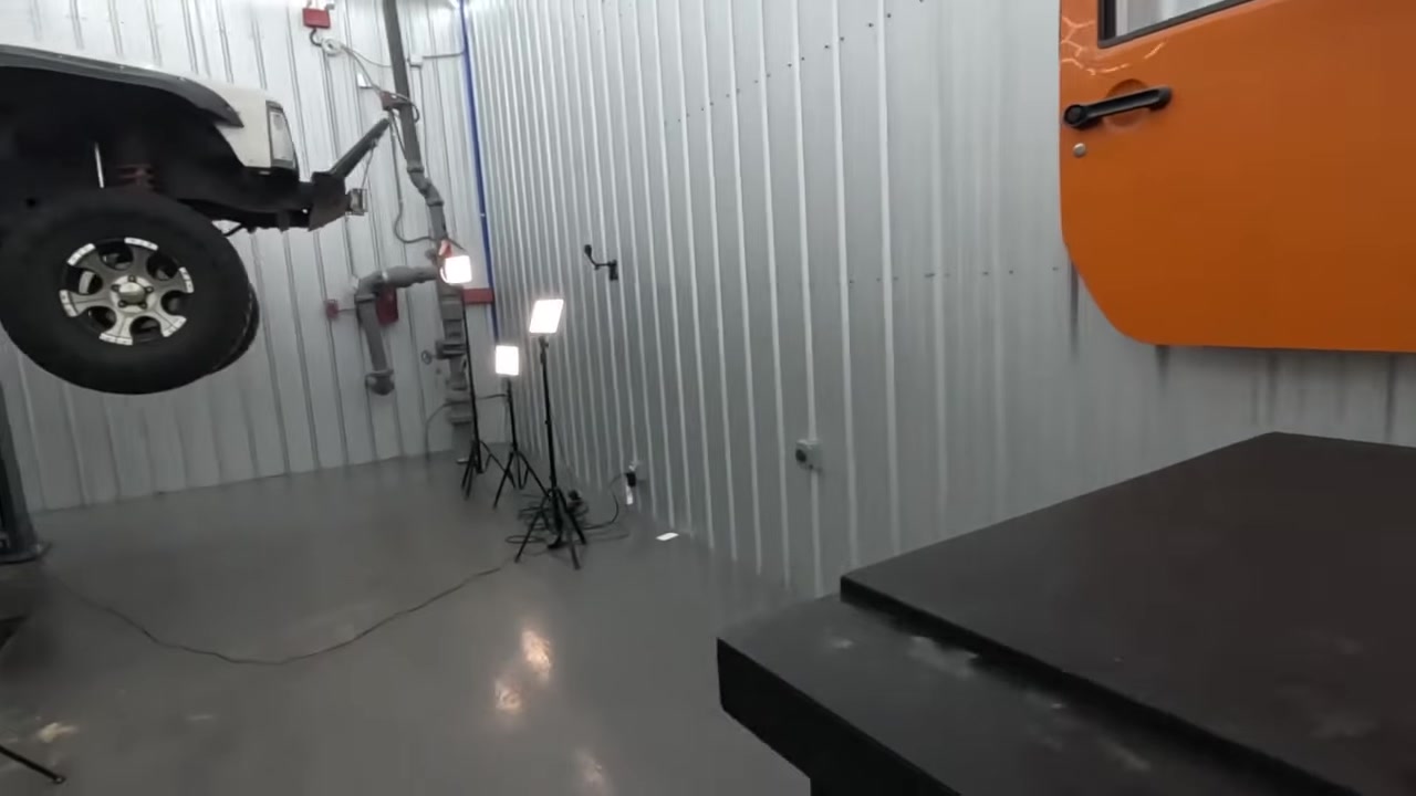 Measuring assembled double-threaded control arm length
