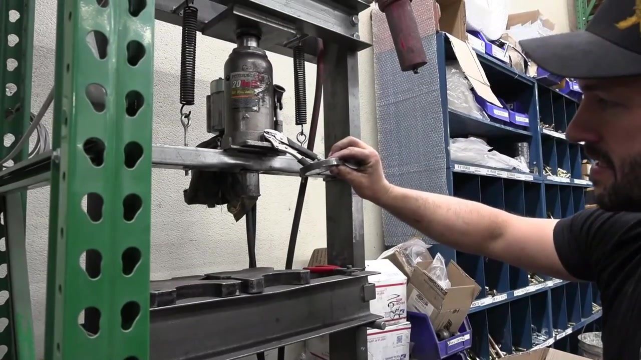 Johnny Joint being rebuilt on a hydraulic press with Core 4x4 press tools