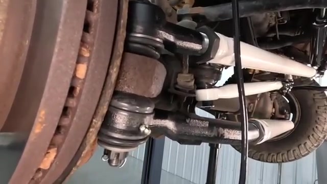 Finished Core 4x4 steering and trackbar upgrade installed on Ford F-350