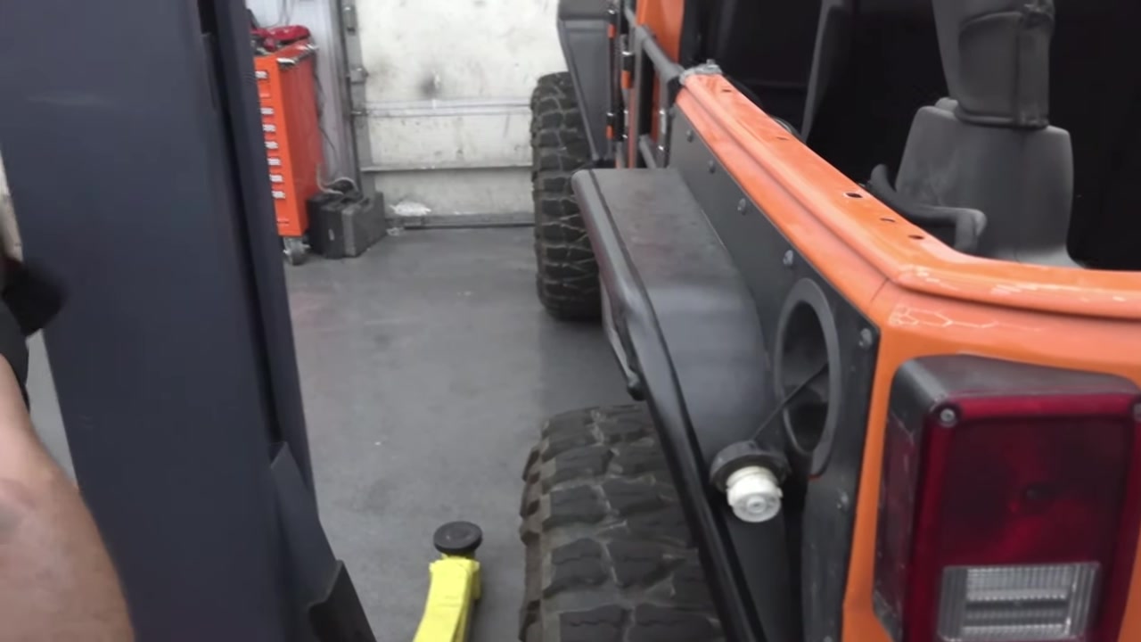 Automatic tire deflators airing down the JK Wrangler at the Forest Lake trailhead